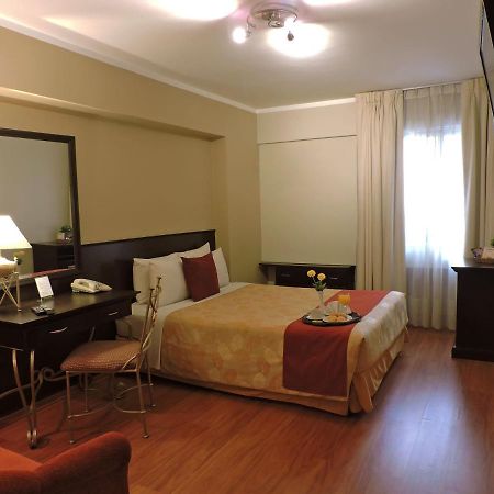 Leon De Oro Inn & Suites Lima Luaran gambar